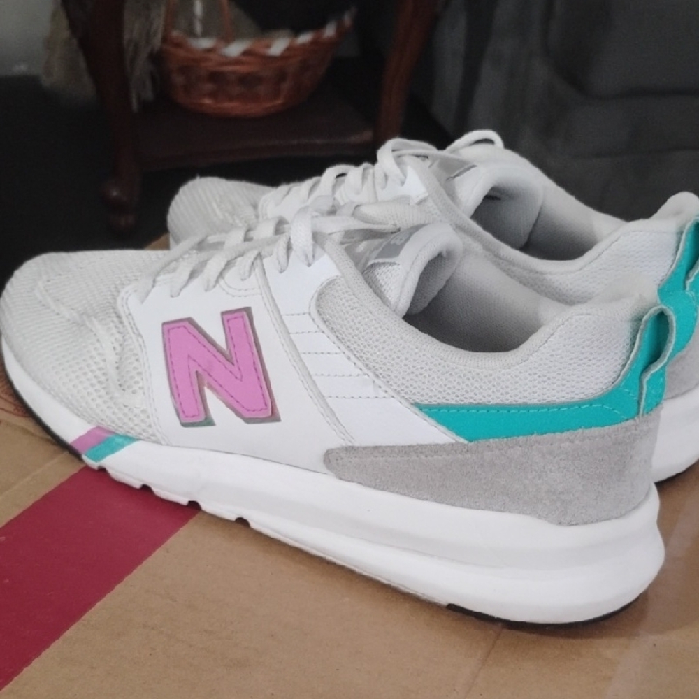 New Balance White and Pink Athletic Shoes